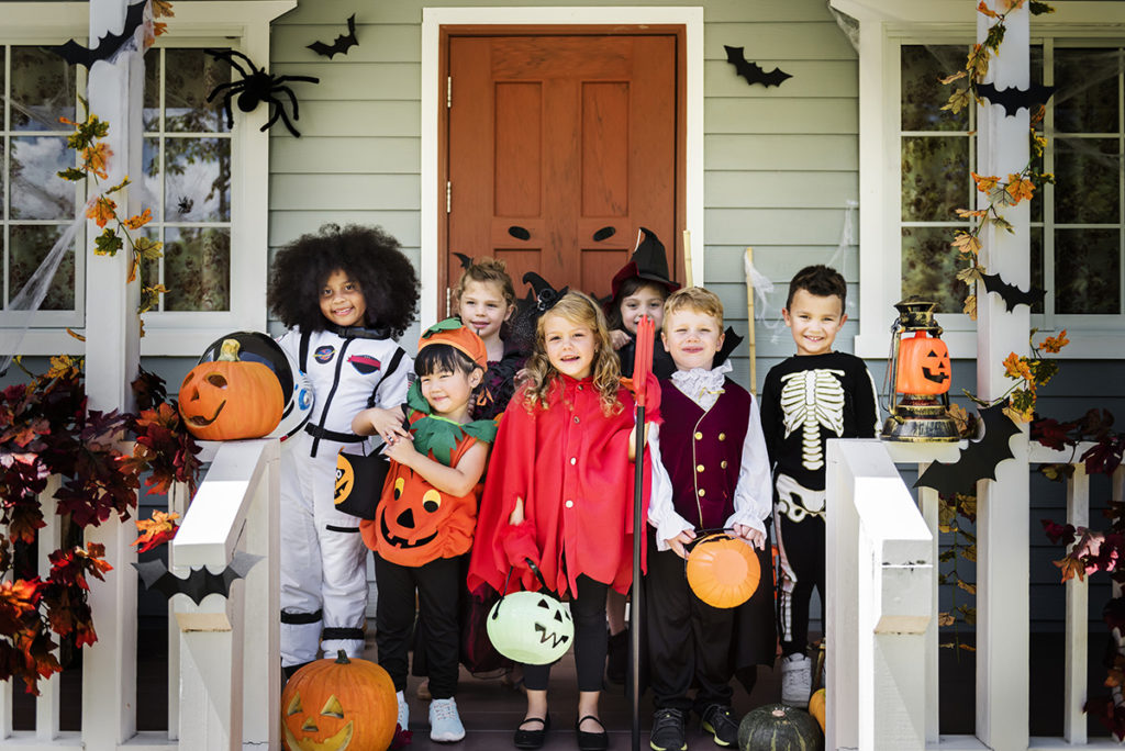 halloween safety tips, halloween safety, trick or treating, trick or treat safety, halloween, Cris Johnson, spooky magic